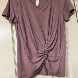 Women's V-Neck Twist Front Top - washed red